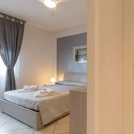 Rent this 3 bed apartment on 25015 Desenzano del Garda BS