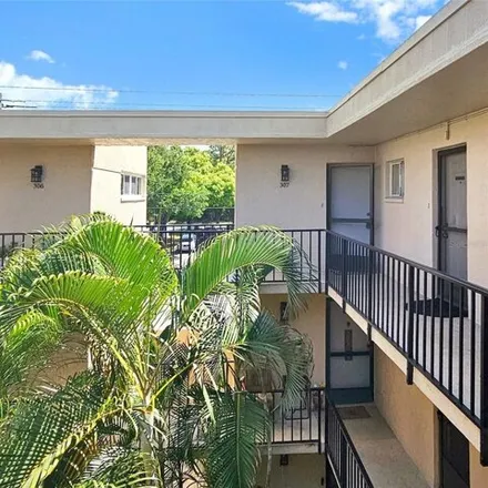 Buy this 1 bed condo on Woodgate Lane in Ridge Wood Heights, Sarasota County