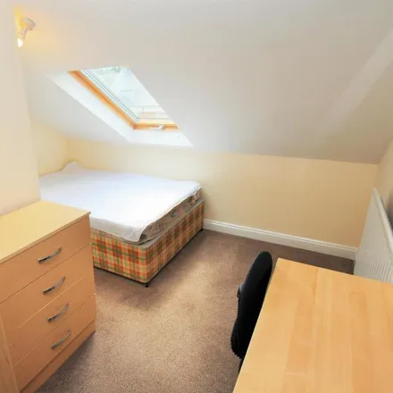 Image 7 - Shortridge Terrace, Newcastle upon Tyne, NE2 2JH, United Kingdom - Apartment for rent