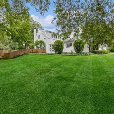 Image 3 - 942 South County Line Road, Hinsdale, DuPage County, IL 60521, USA - House for sale