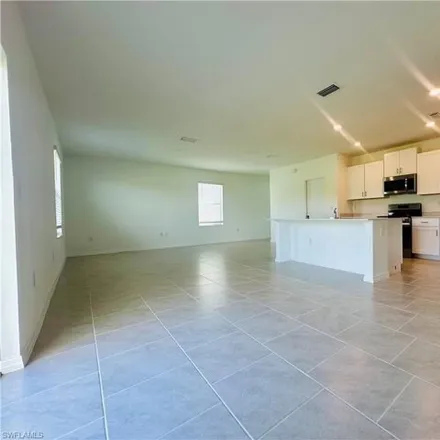 Image 6 - unnamed road, Suncoast Estates, Lee County, FL 33917, USA - House for rent