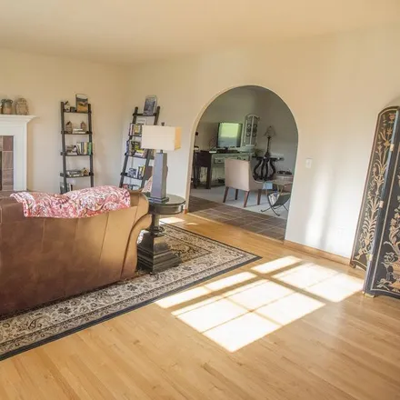 Rent this 5 bed house on Pilot Hill in El Dorado County, California