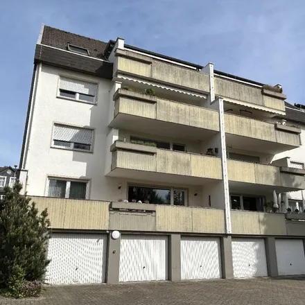 Rent this 4 bed apartment on Bergische Landstraße 88 in 51375 Leverkusen, Germany