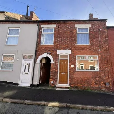 Buy this 3 bed townhouse on Granville Street in Swadlincote, DE11 7JH