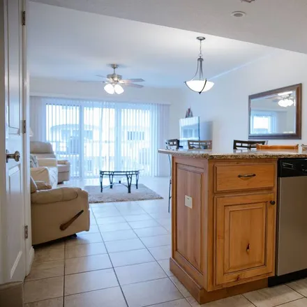 Image 3 - New Smyrna Beach, FL - Condo for rent