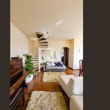 Buy this 2 bed apartment on Rua Conde de Linhares in Cidade Jardim, Belo Horizonte - MG