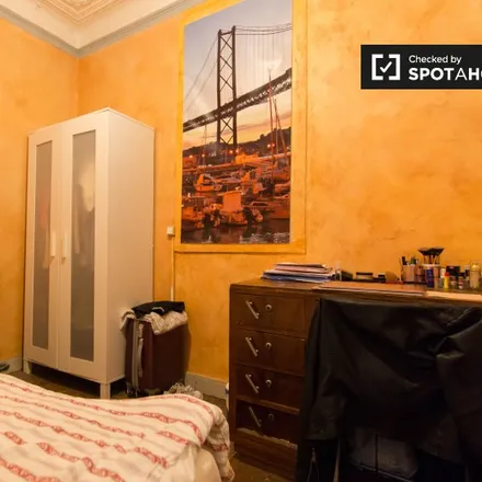 Rent this 7 bed room on Avenida João Crisóstomo 28 in 1050-186 Lisbon, Portugal