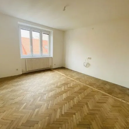 Image 4 - Viktoria, Dvořákova, 669 02 Znojmo, Czechia - Apartment for rent