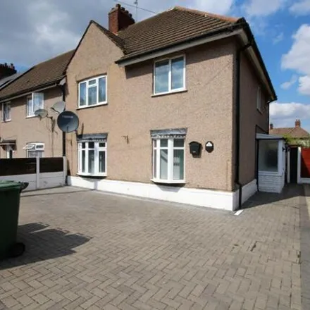 Rent this 3 bed house on Gainsborough Avenue in Tilbury, RM18 8LL