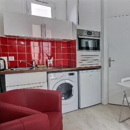 Image 4 - 13 Rue Pierre Bayle, 75020 Paris, France - Apartment for rent