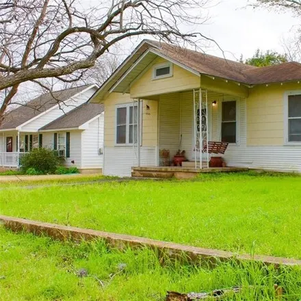Buy this 2 bed house on 150 South Johnson Avenue in San Marcos, TX 78666