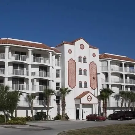 Rent this 3 bed condo on Country Inn & Suites in 9009 Astronaut Boulevard, Cape Canaveral