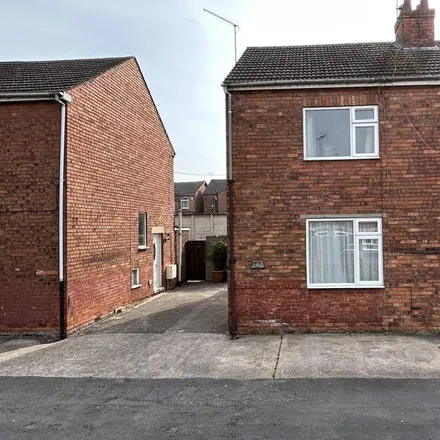 Rent this 3 bed duplex on Wall Street in Gainsborough CP, DN21 1HZ