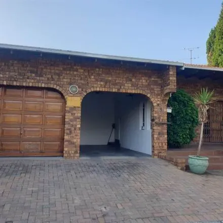 Image 5 - Wordsworth Road, Farrarmere Gardens, Benoni, 1500, South Africa - Apartment for rent