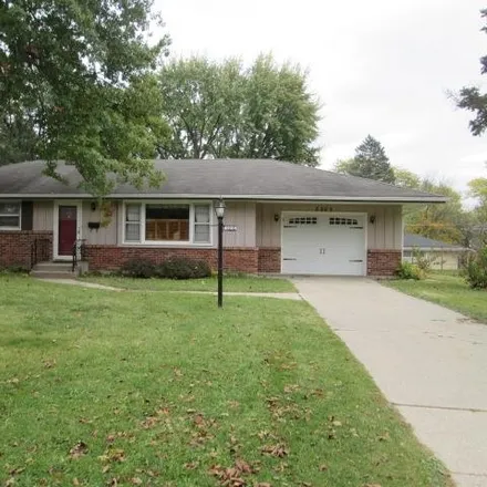 Buy this 3 bed house on 2207 Crane Drive in Rockford, IL 61103