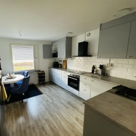 Rent this 3 bed apartment on E in Bagarbyvägen, 191 60 Sollentuna kommun