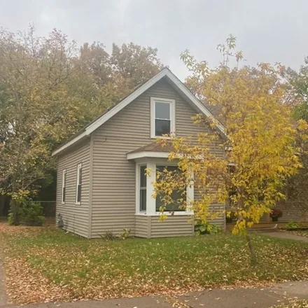 Buy this 4 bed house on 122 River Street in Wausau, WI 54401