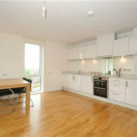 Image 9 - White Horse Lane, London, E1 3FZ, United Kingdom - Apartment for rent