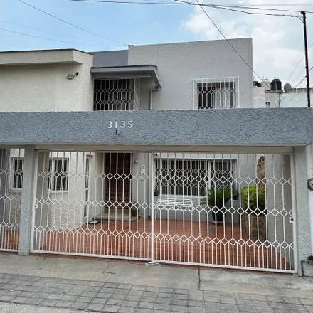 Buy this 5 bed house on Calle Óscar Fernández 3135 in Paseos del Sol, 45070 Zapopan
