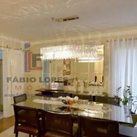Buy this 4 bed apartment on Avenida Prefeito Fábio Prado in Jardim Vila Mariana, São Paulo - SP