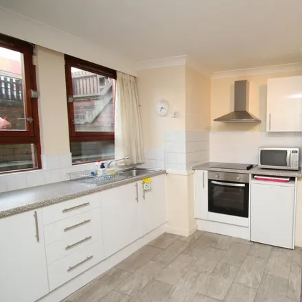 Rent this 3 bed house on Shahjahan in Brudenell Avenue, Leeds