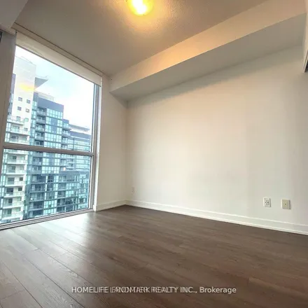 Image 7 - Beacon Condos, 5200 Yonge Street, Toronto, ON M2N 5P5, Canada - Apartment for rent