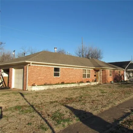 Image 3 - 794 North Pine Street, Pauls Valley, OK 73075, USA - House for sale