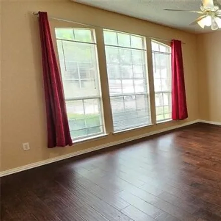 Image 7 - 9204 Woodlake Drive, Rowlett, TX 75088, USA - House for rent