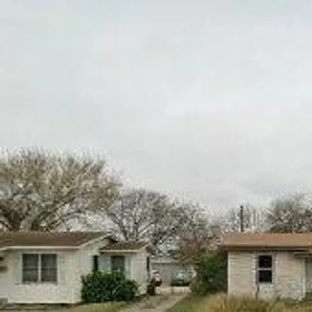 Buy this 3 bed house on 937 Nandina Drive in Corpus Christi, TX 78408