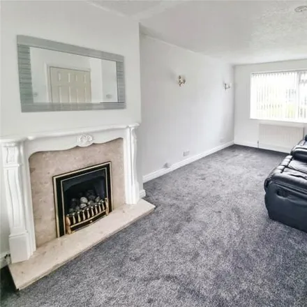 Rent this 3 bed house on Aireworth Close in Riddlesden, BD21 4DS