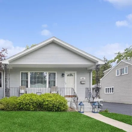 Buy this 3 bed house on 637 Thomas Street in Elmhurst, IL 60126