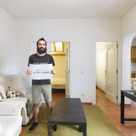 Image 9 - Paseo de la Reina Cristina, 24, 28014 Madrid, Spain - Apartment for rent