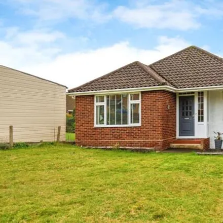 Buy this 3 bed house on Bassett Green Close in Glen Eyre, Southampton