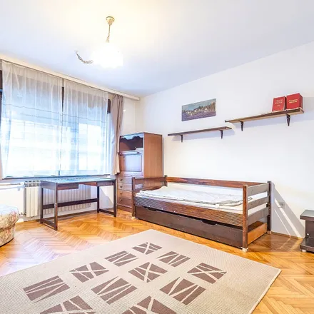 Buy this 8 bed house on Prenjska ulica 17 in 10000 City of Zagreb, Croatia
