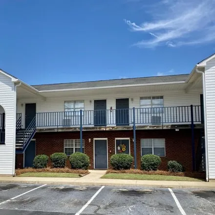 Rent this 1 bed apartment on 1261 Park West Drive in Greenville, NC 27834