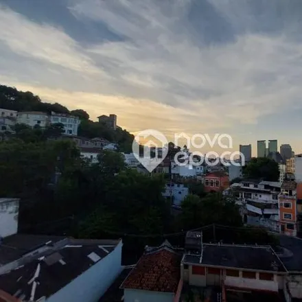 Buy this studio apartment on Rua Taylor 31 in Santa Teresa, Rio de Janeiro - RJ