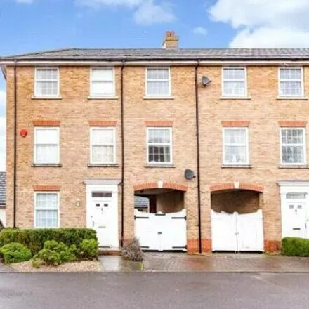 Buy this 4 bed townhouse on 4 Sweet Green Close in Oxford, OX3 8FR