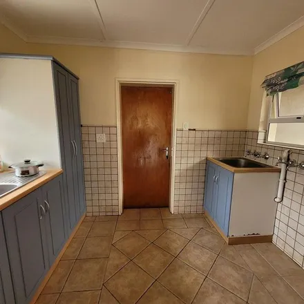 Image 7 - Alec Craven Crescent, Langerug, Breede Valley Local Municipality, 6850, South Africa - Apartment for rent