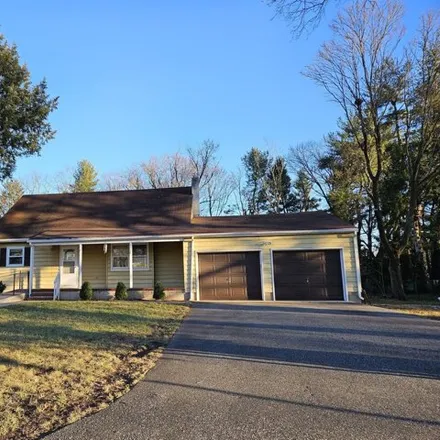 Image 4 - 16 Edgemere Avenue, Plainsboro Center, Plainsboro Township, NJ 08536, USA - House for sale