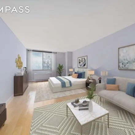 Rent this studio house on Worldwide Plaza in West 50th Street, New York