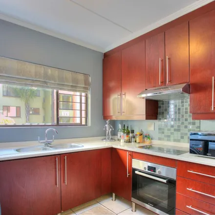 Image 4 - Faraday Road, Sunninghill, Sandton, 2157, South Africa - Apartment for rent