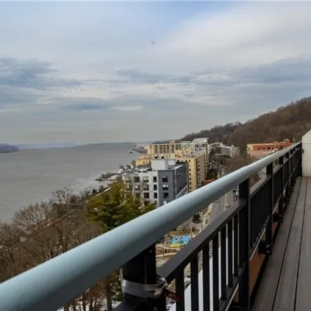 Image 9 - 1020 Warburton Avenue, City of Yonkers, NY 10701, USA - Condo for sale