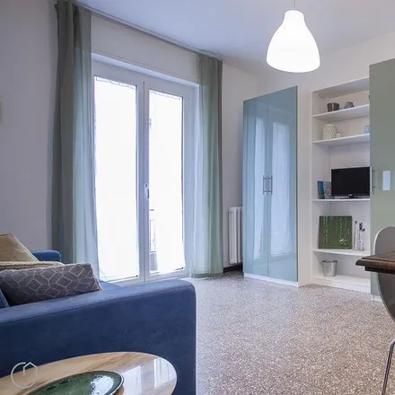 Image 7 - Inviting 1-bedroom apartment close to Dergano metro station  Milan 20158 - Apartment for rent