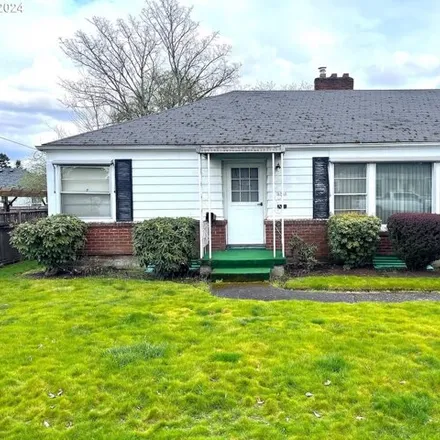 Buy this 3 bed house on 4944 Northeast 37th Avenue in Portland, OR 97211