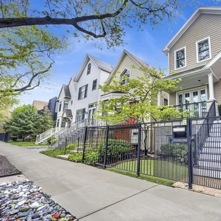 Buy this 5 bed house on 1943 West Wellington Avenue in Chicago, IL 60618