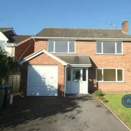 Rent this 5 bed house on Shelley Road in Stratford-upon-Avon, CV37 7JR