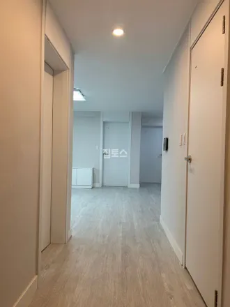 Rent this 3 bed apartment on 서울특별시 강남구 개포동 159-6