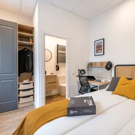 Image 1 - Avenida de la Moncloa, 8, 28040 Madrid, Spain - Room for rent