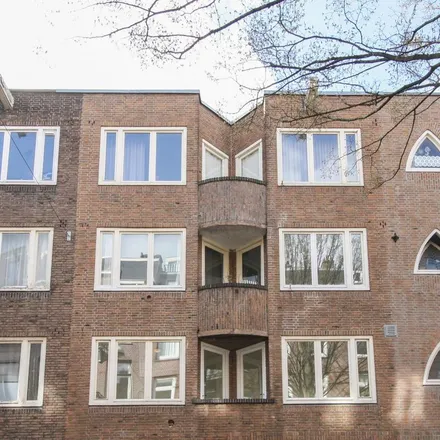 Rent this 2 bed apartment on Chasséstraat 109-3 in 1057 JC Amsterdam, Netherlands