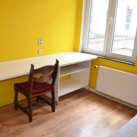 Rent this studio apartment on Rue de la Constitution - Grondwetstraat 31 in 1030 Schaerbeek - Schaarbeek, Belgium